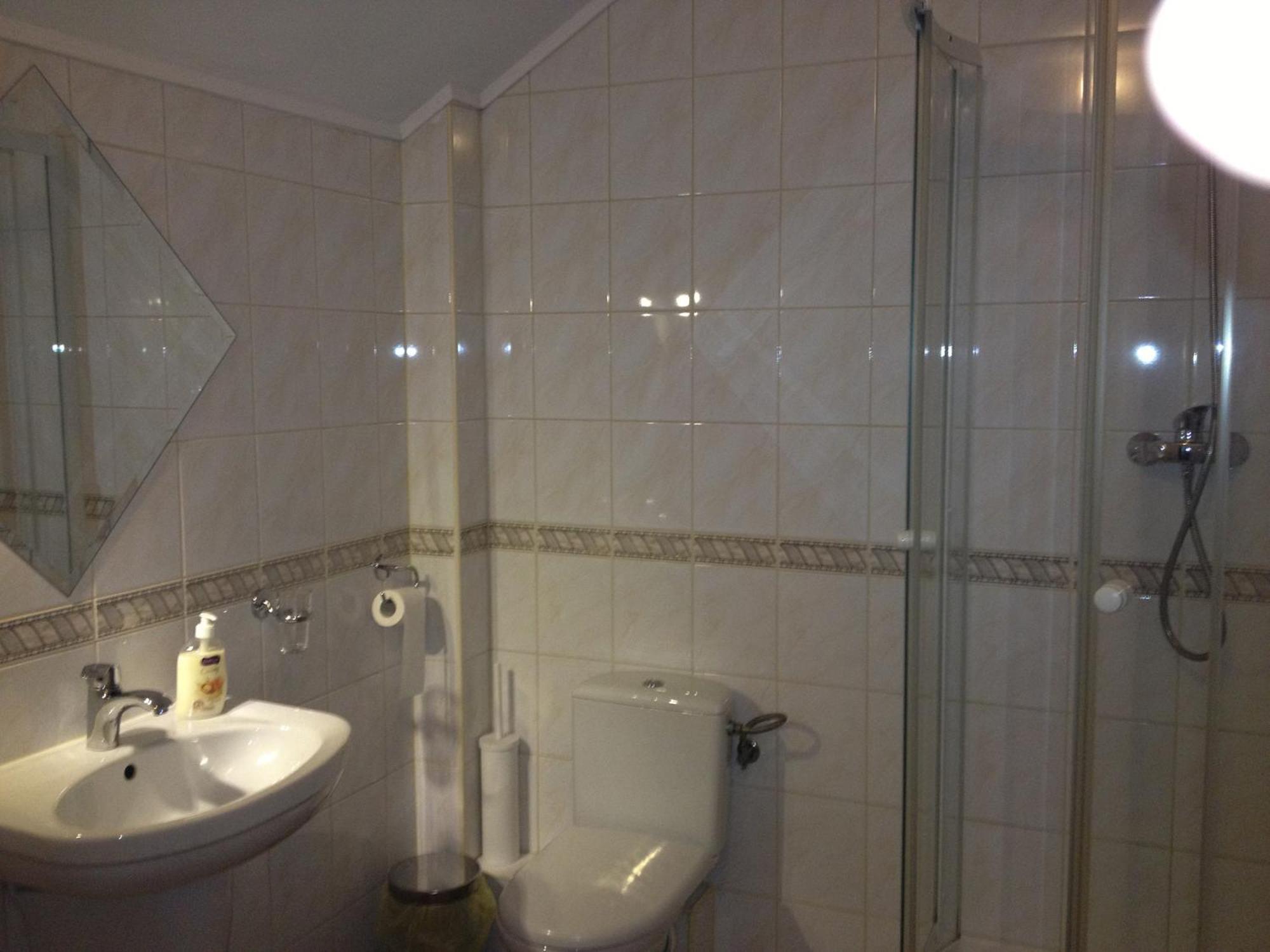 Bełchatów Laura Bed & Breakfast 部屋 写真